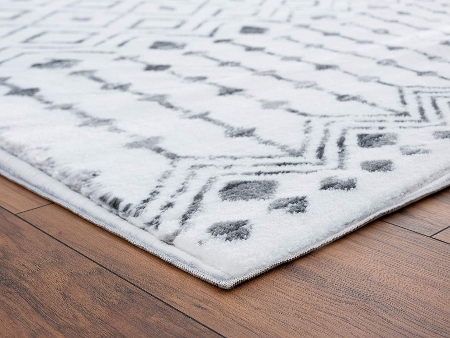 Magnolia Moroccan Grey Off White Abstract Area Rug
