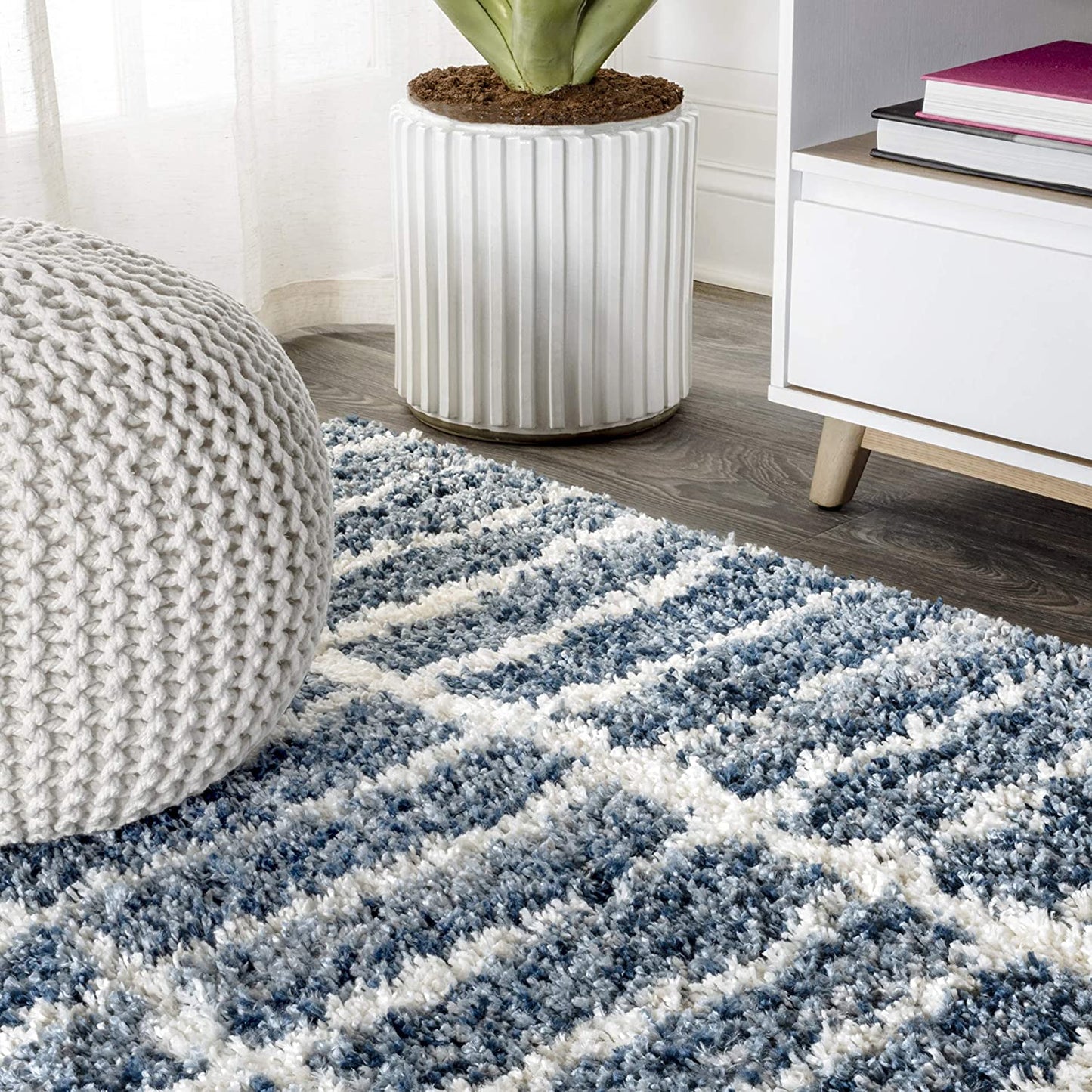 Merida Stacked Grid Shag Grey/Ivory Soft Area Rug