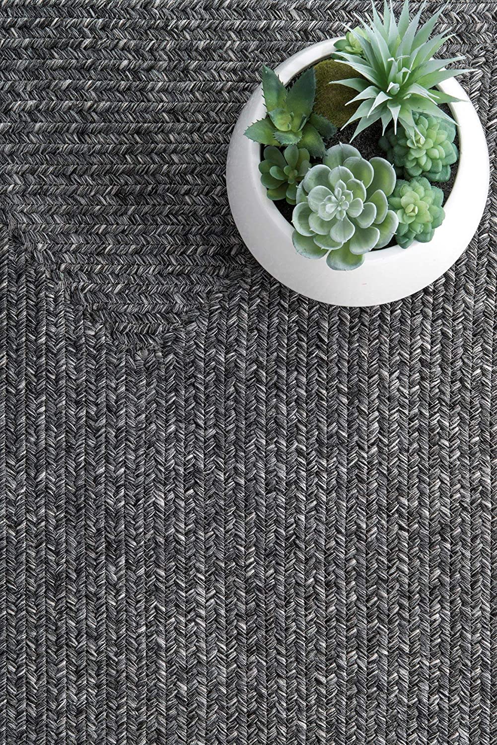 Braided Handmade Charcoal Indoor/Outdoor Soft Area Rug