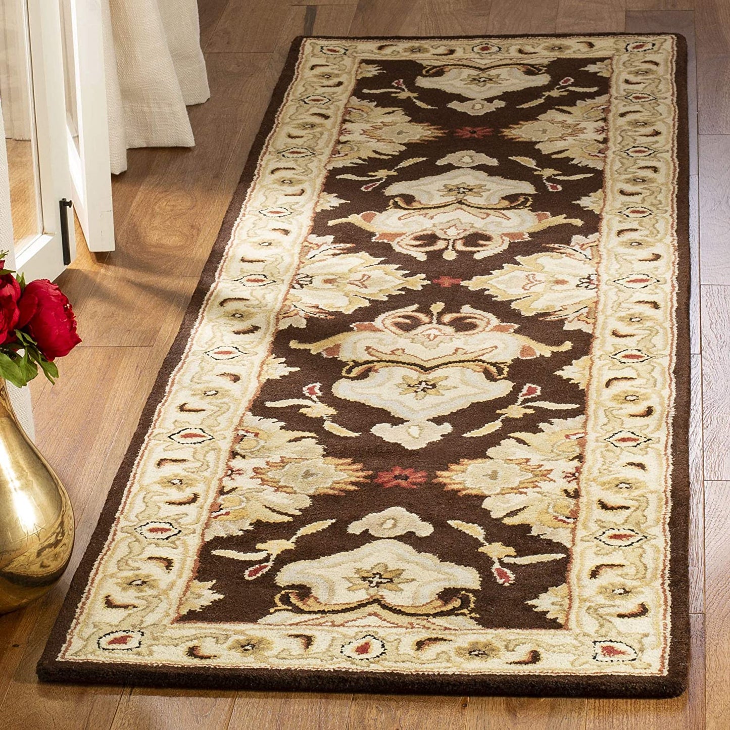 Safavieh Heritage Collection Handmade Traditional Oriental Premium Wool Area Rug, Espresso / Ivory