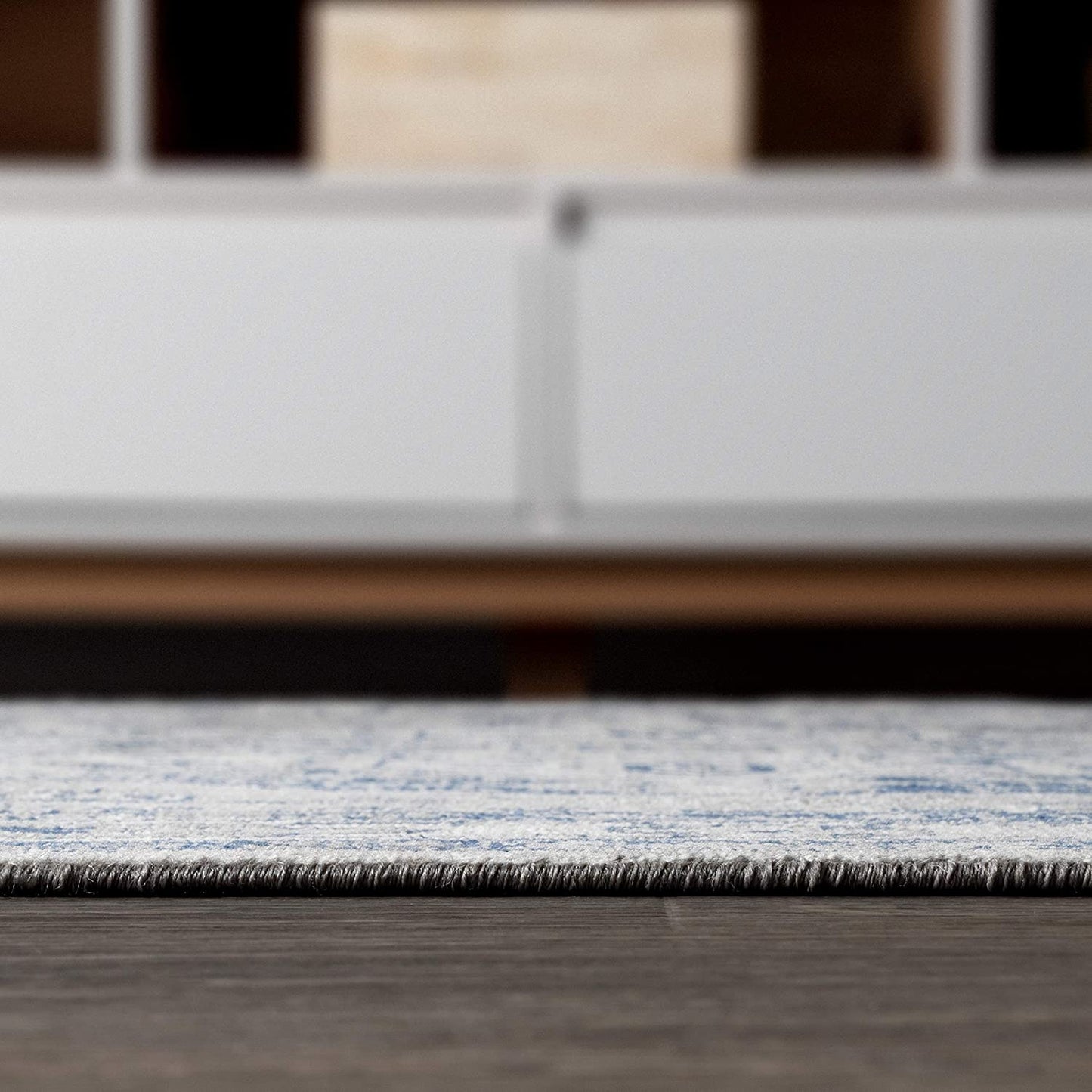 Modern Persian Vintage Medallion Light Grey/Navy Soft Area Rug