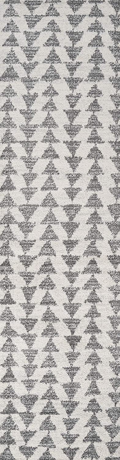 Aisha Moroccan Triangle Geometric Area Rugs Cream Gray