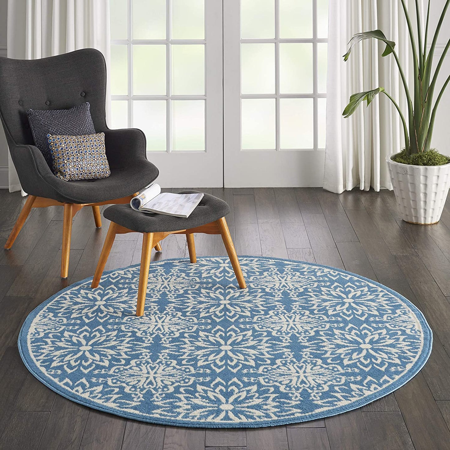 Transitional Floral Ivory/Grey Area Rug