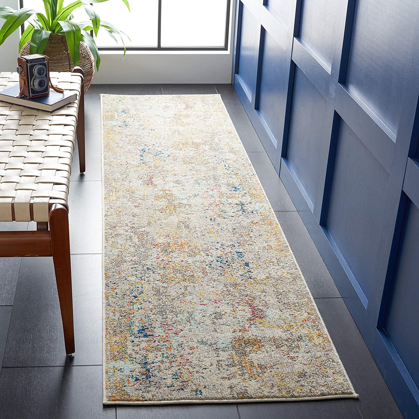 Safavieh Madison Collection Modern Abstract Grey / Gold