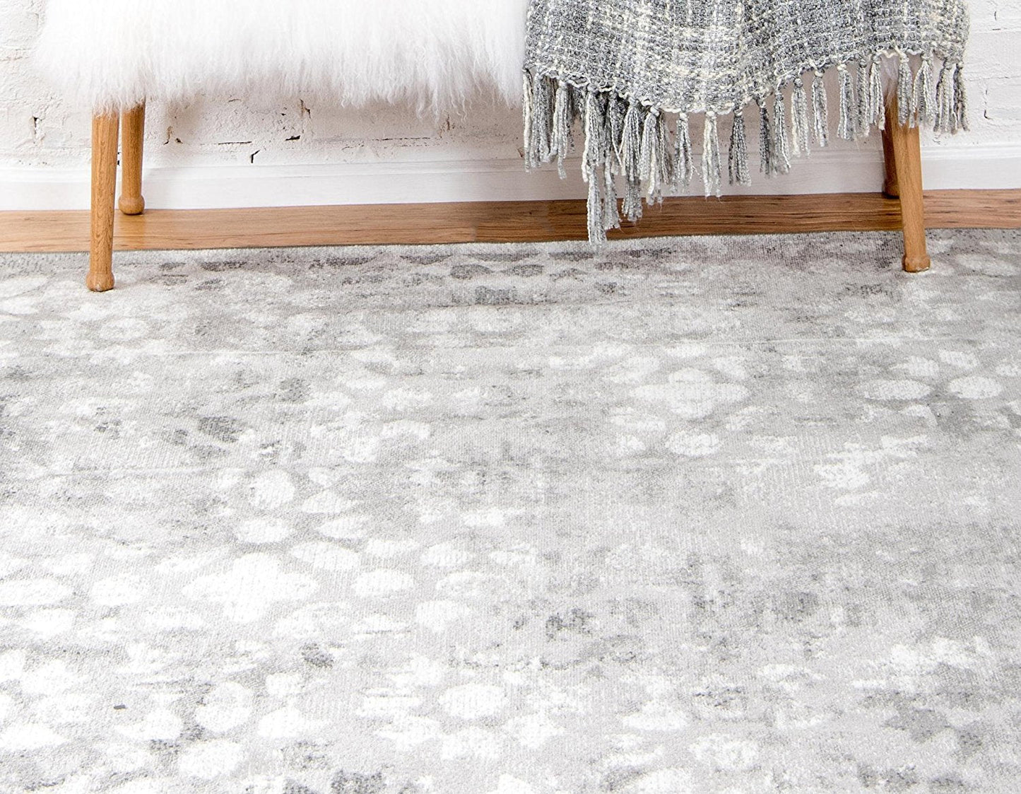 Vintage Gray/Grey Ivory Area Rug