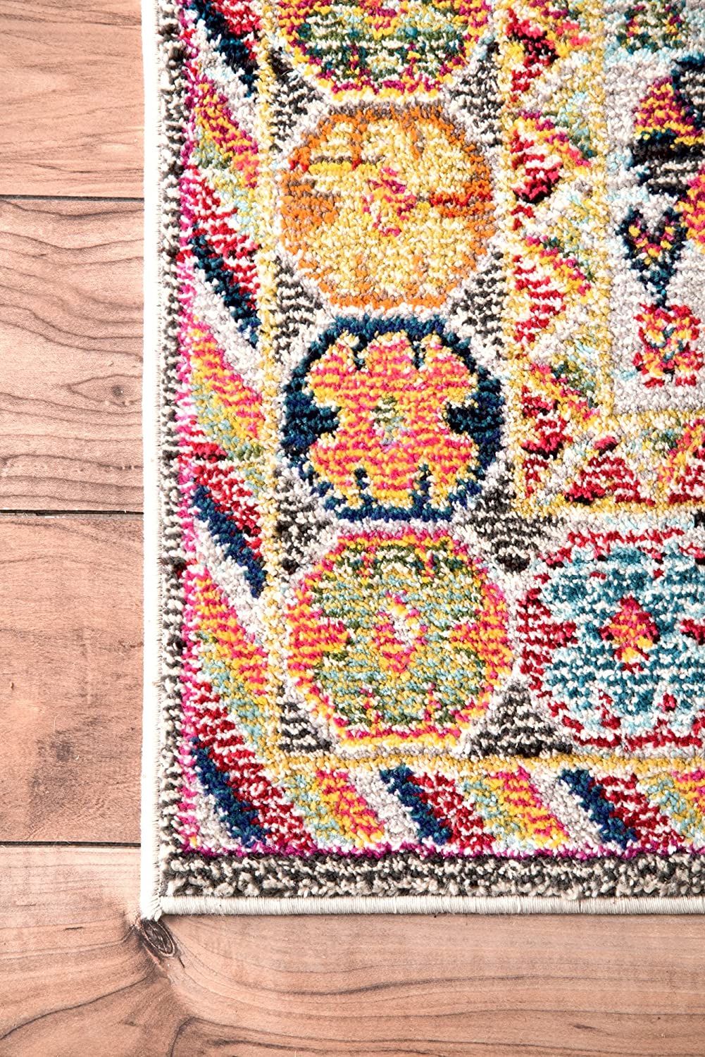 nuLOOM Meadow Vintage Vibrant Black