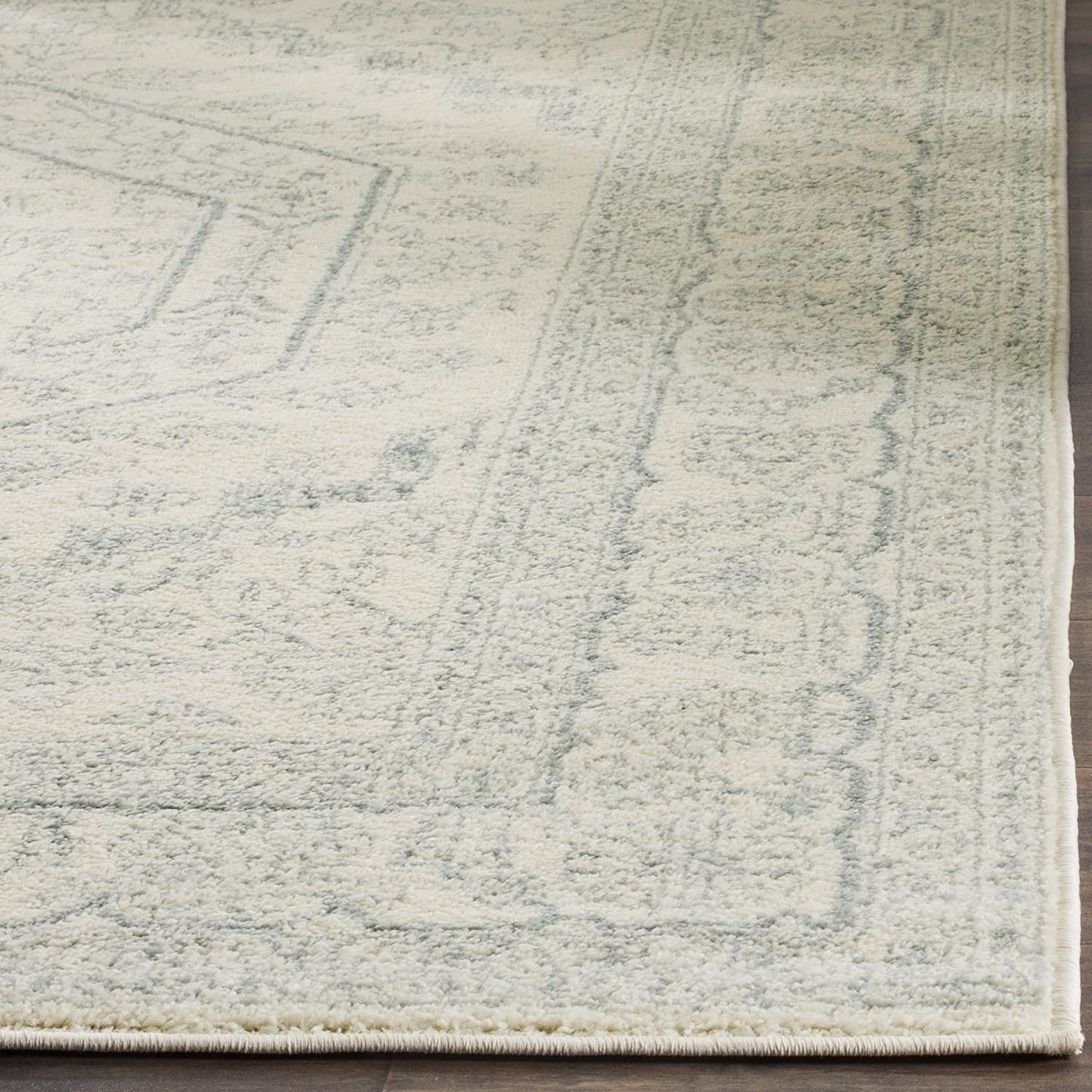 Oriental Vintage Distressed Medallion Ivory/Slate Soft Area Rug