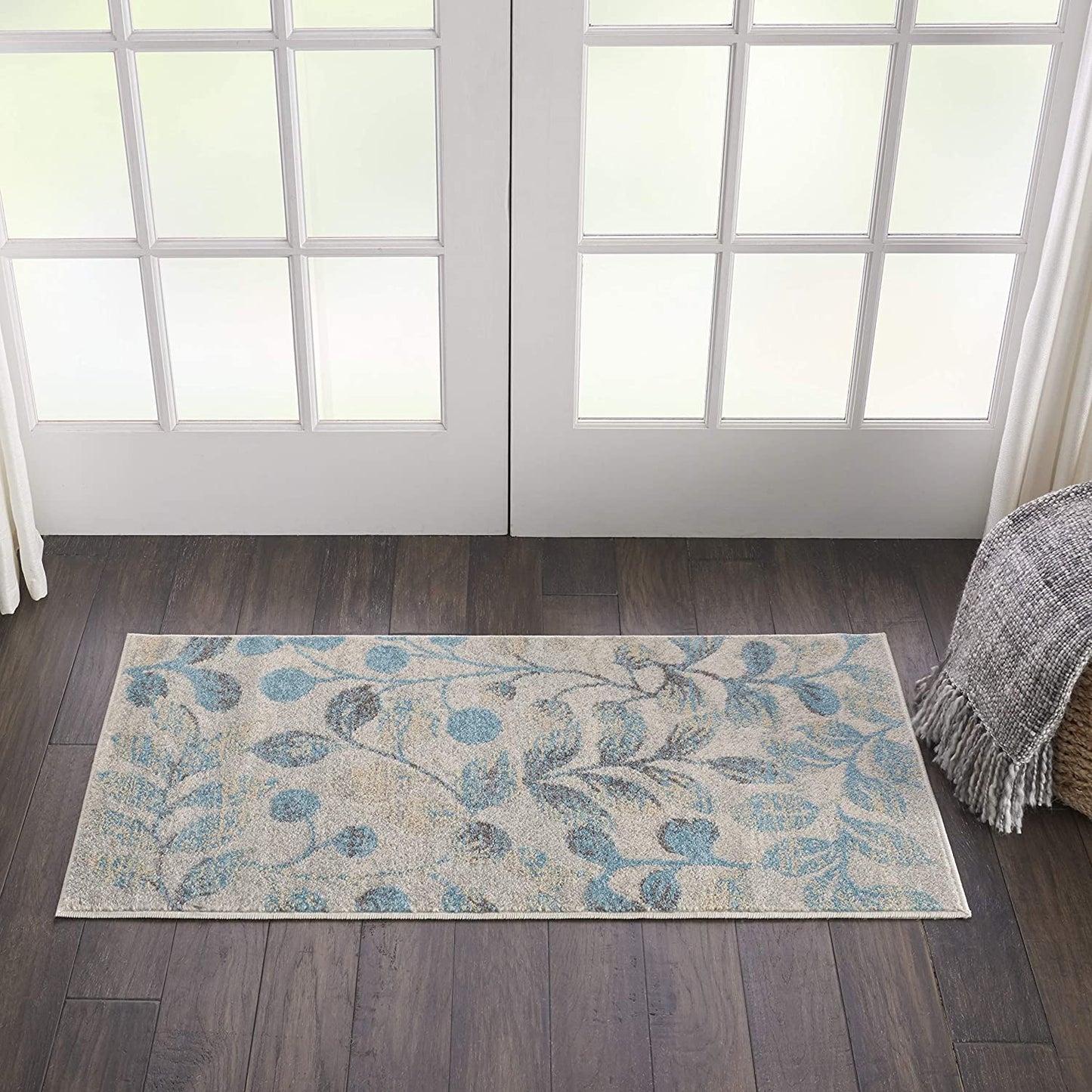 Tranquil Contemporary Botanical Ivory/Turquoise Soft Area Rug