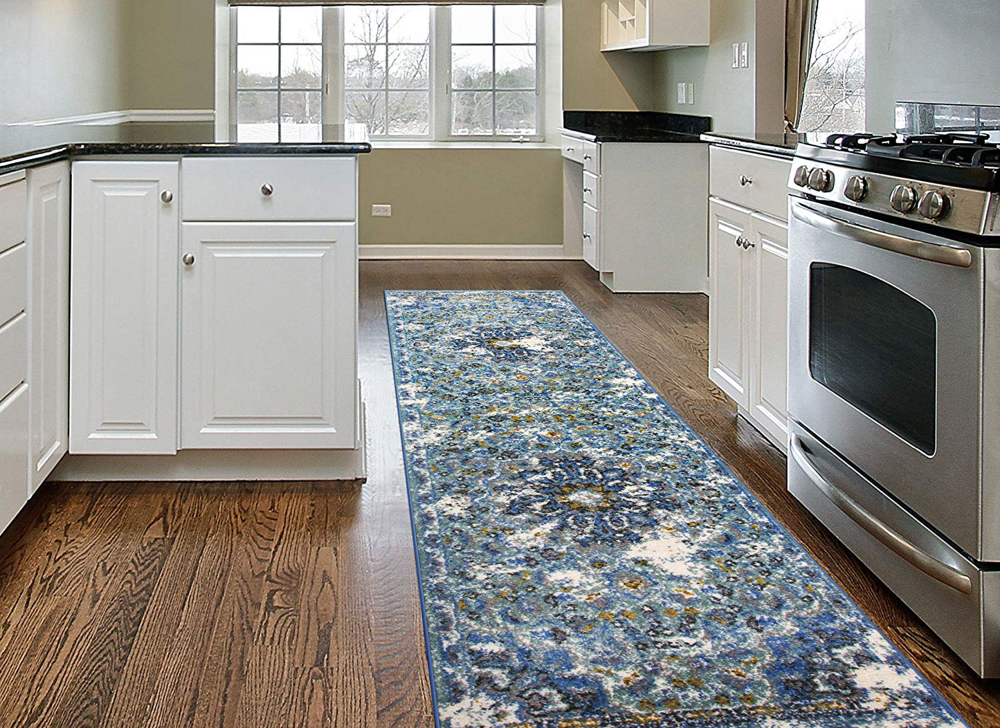 Traditional Distressed Blue Gray Area Rug