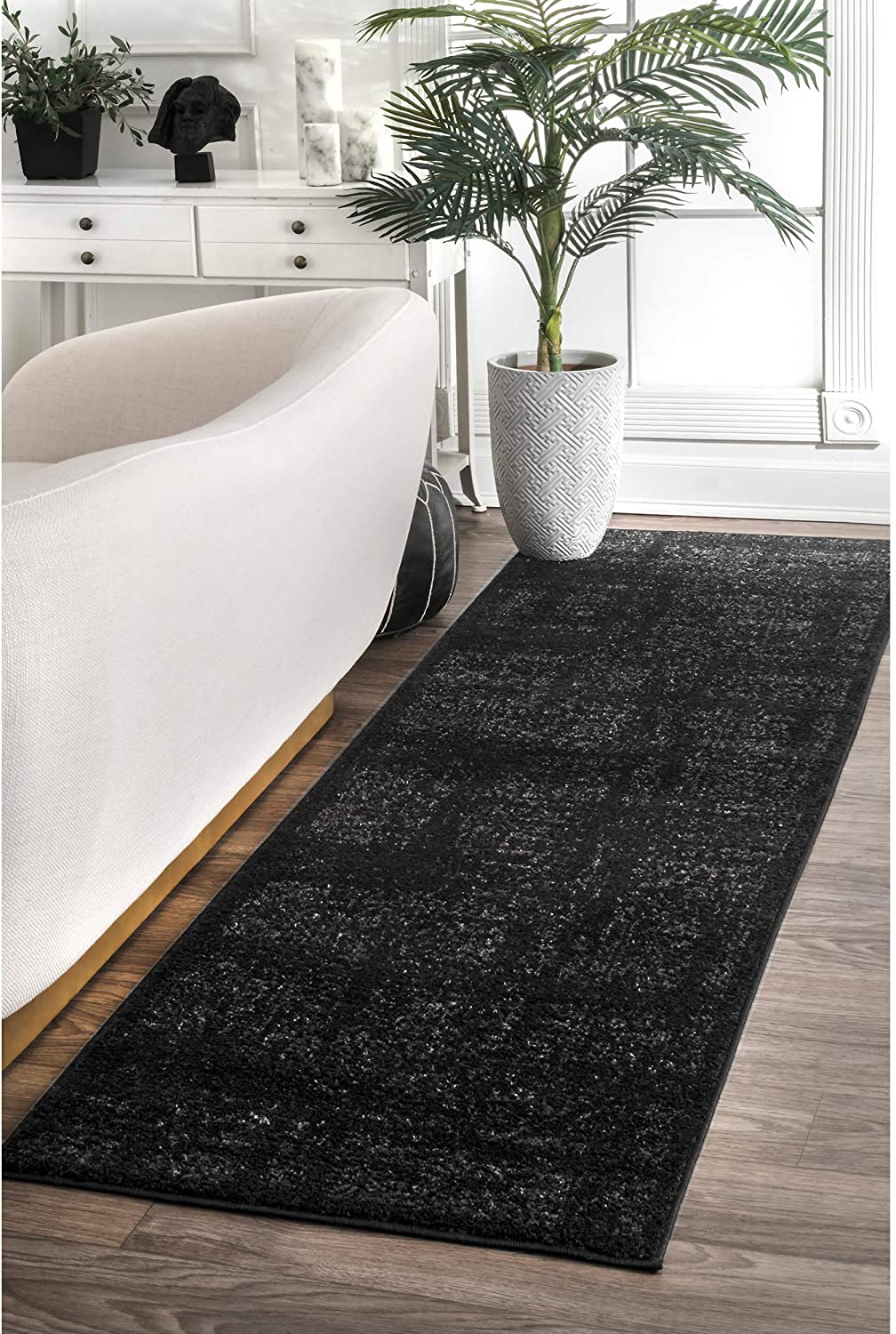 Vintage Distressed Soft Area Rug Black