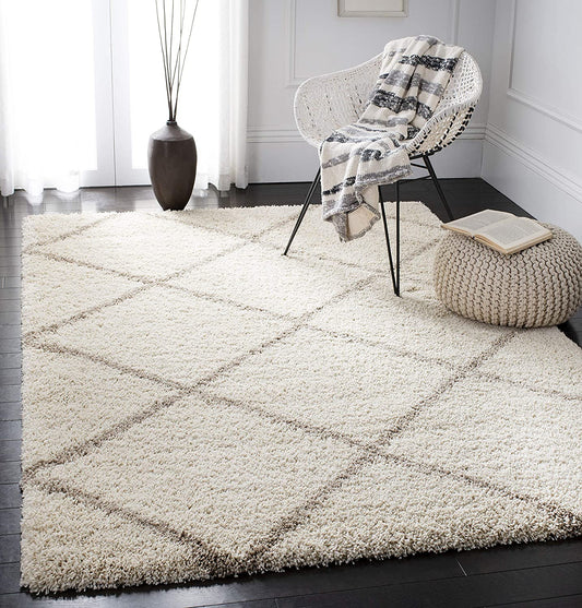 Diamond Trellis Ivory/Beige Soft Plush Shag Area Rug 2-inch Thick