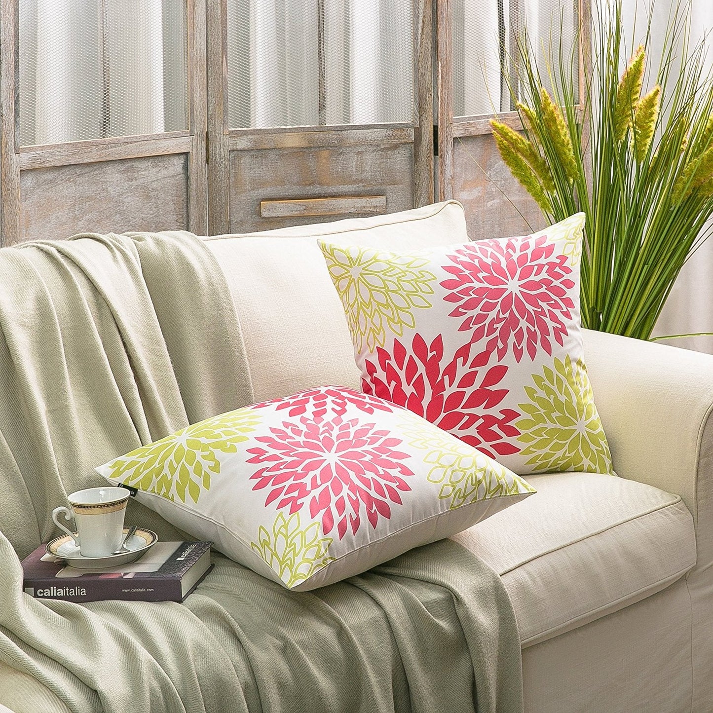 Decorative Dahlia Throw Pillow Cushion Cover