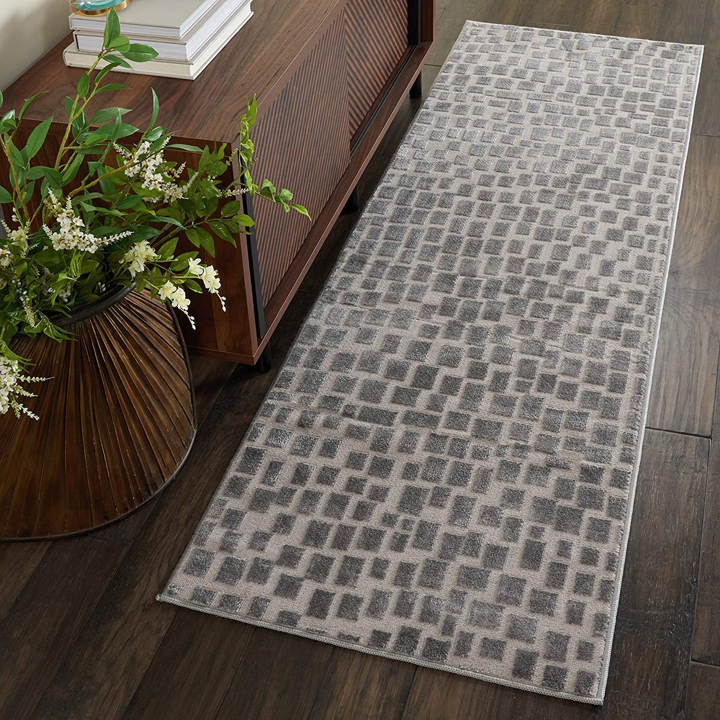 Urban Chic Grey Mid-century Area Rug