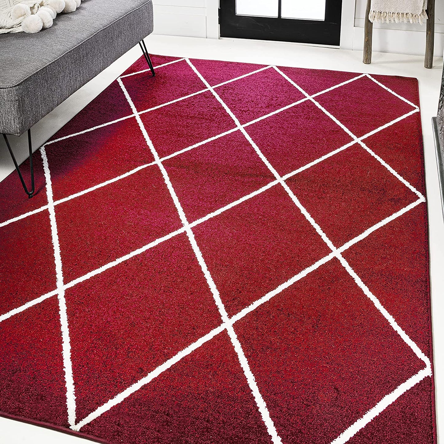 Minimalist Diamond Trellis soft Area Rug