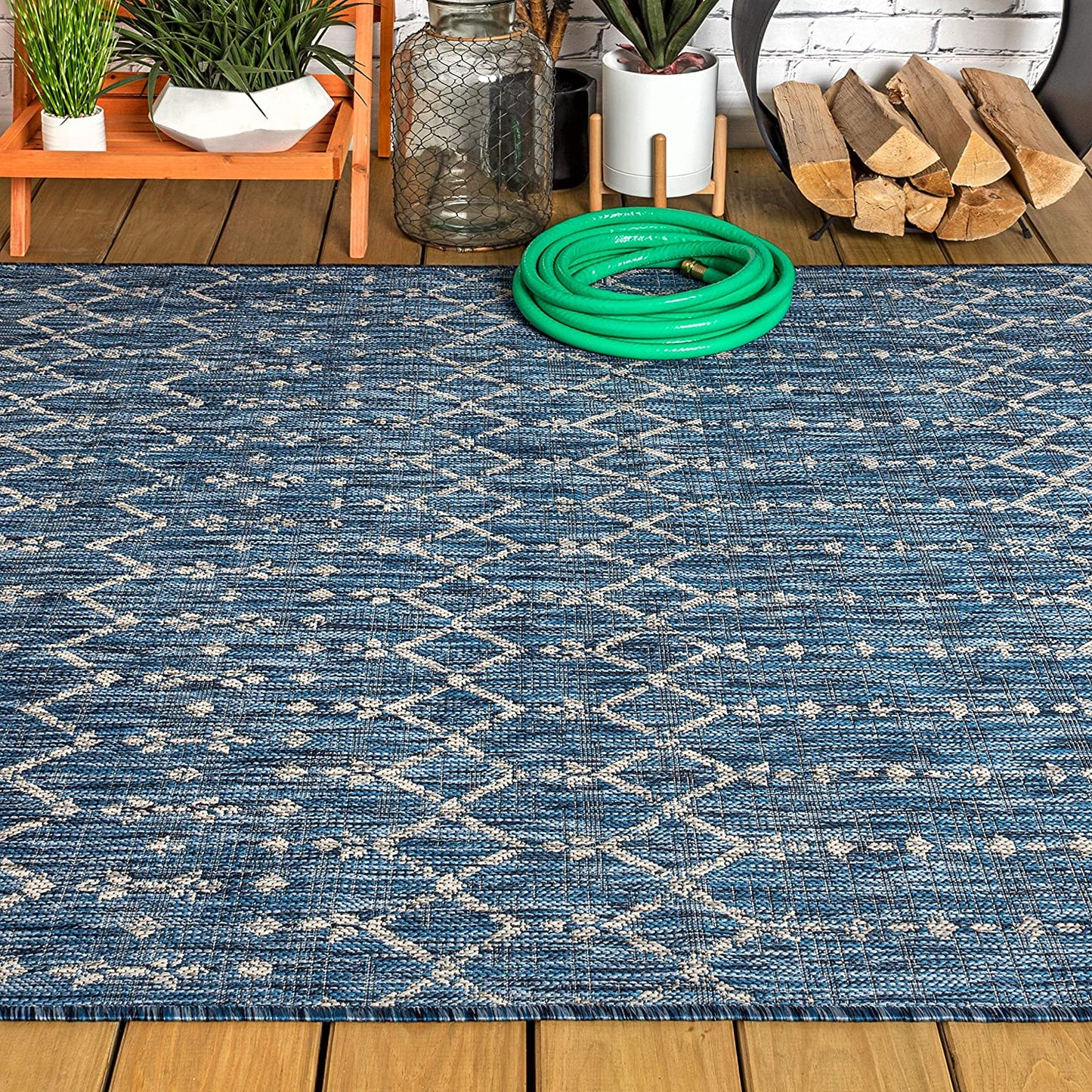 Moroccan Geometric Textured Weave Indoor/Outdoor Navy/ Gray Area Rug