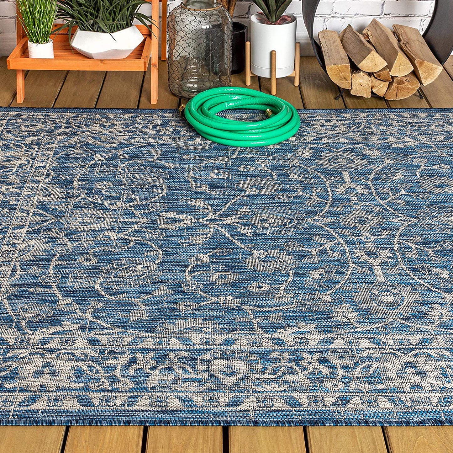Palazzo Vine and Border Textured Weave Indoor/Outdoor Navy/Gray