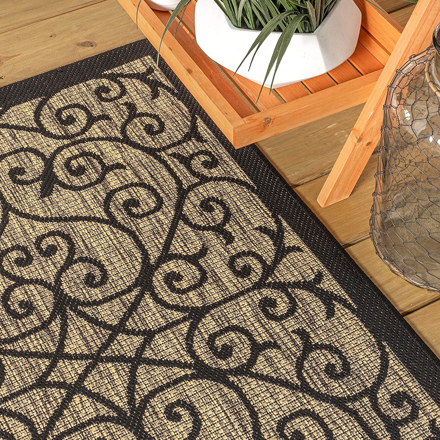 Madrid Vintage Filigree Textured Weave Indoor/Outdoor Black/Khaki Area Rug