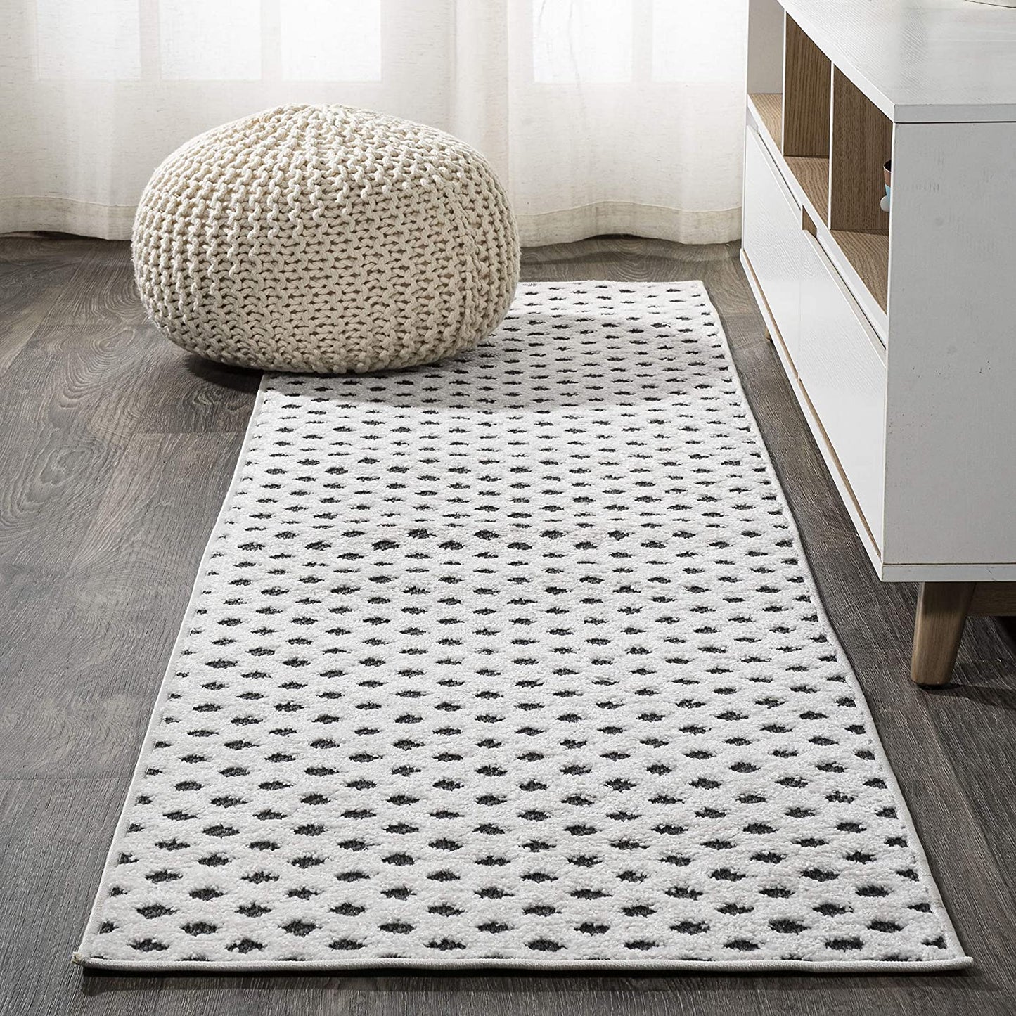Rabat Mini-Diamond Trellis Indoor/Outdoor White/Black Area Rug