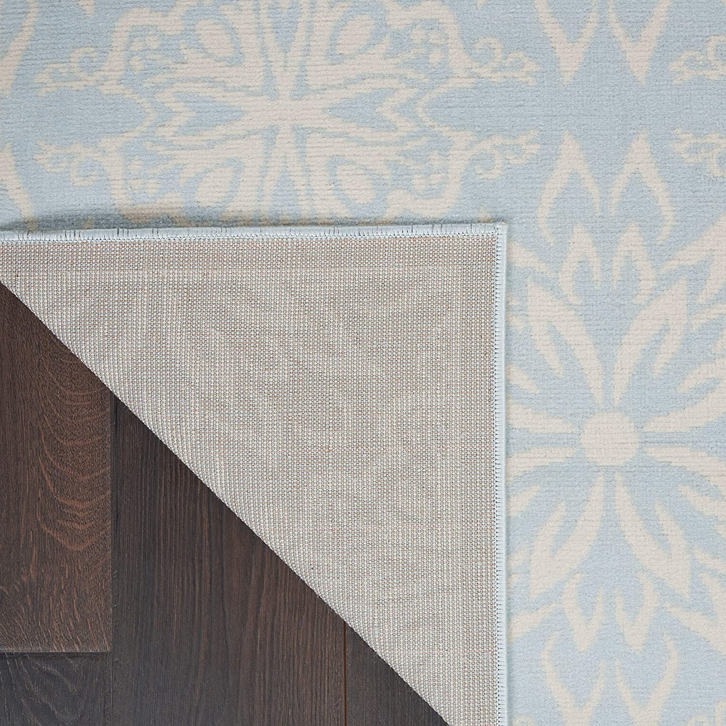 Transitional Floral Ivory/Light Blue Area Rug