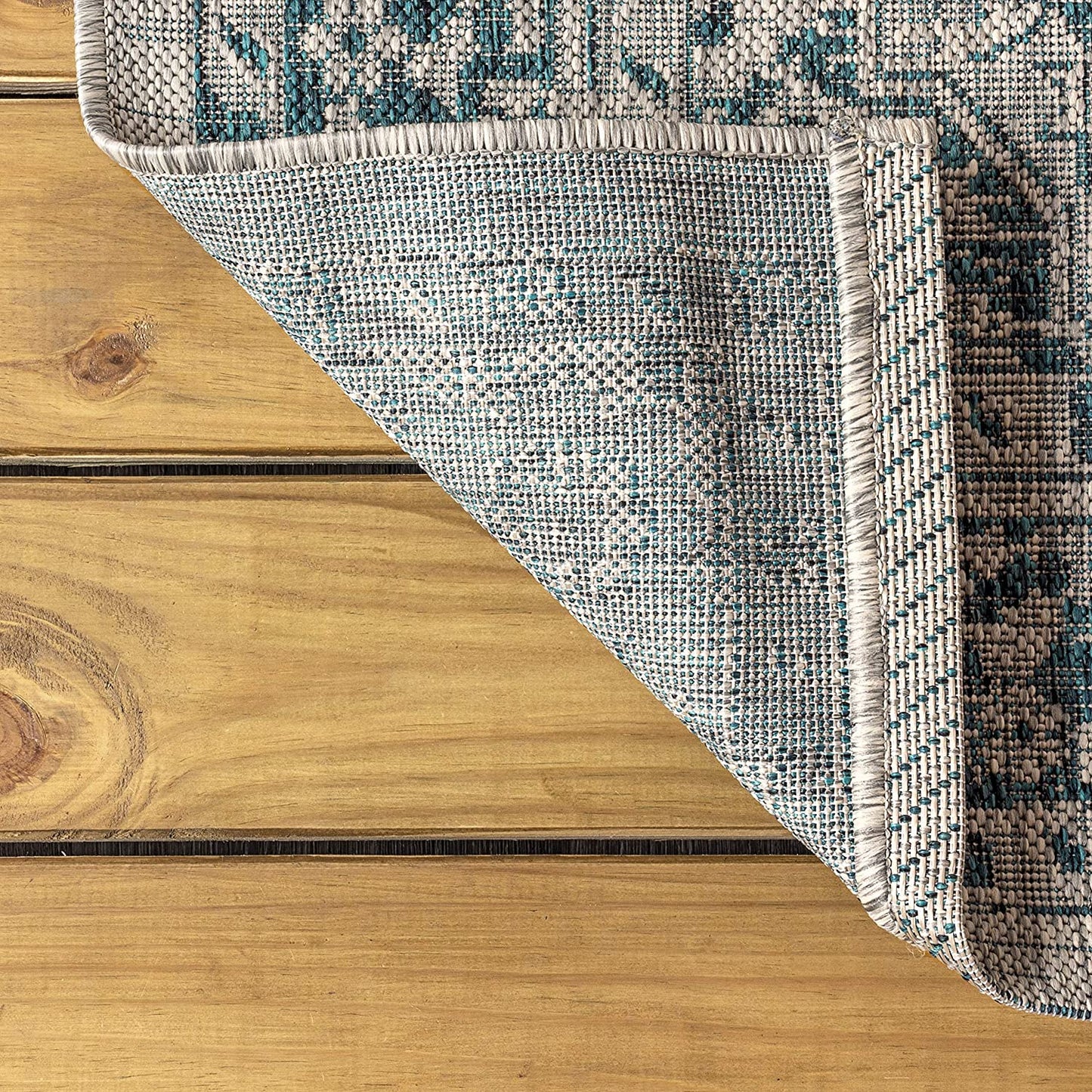 Rozetta Boho Medallion Textured Weave Indoor/Outdoor Gray/Teal Area Rug