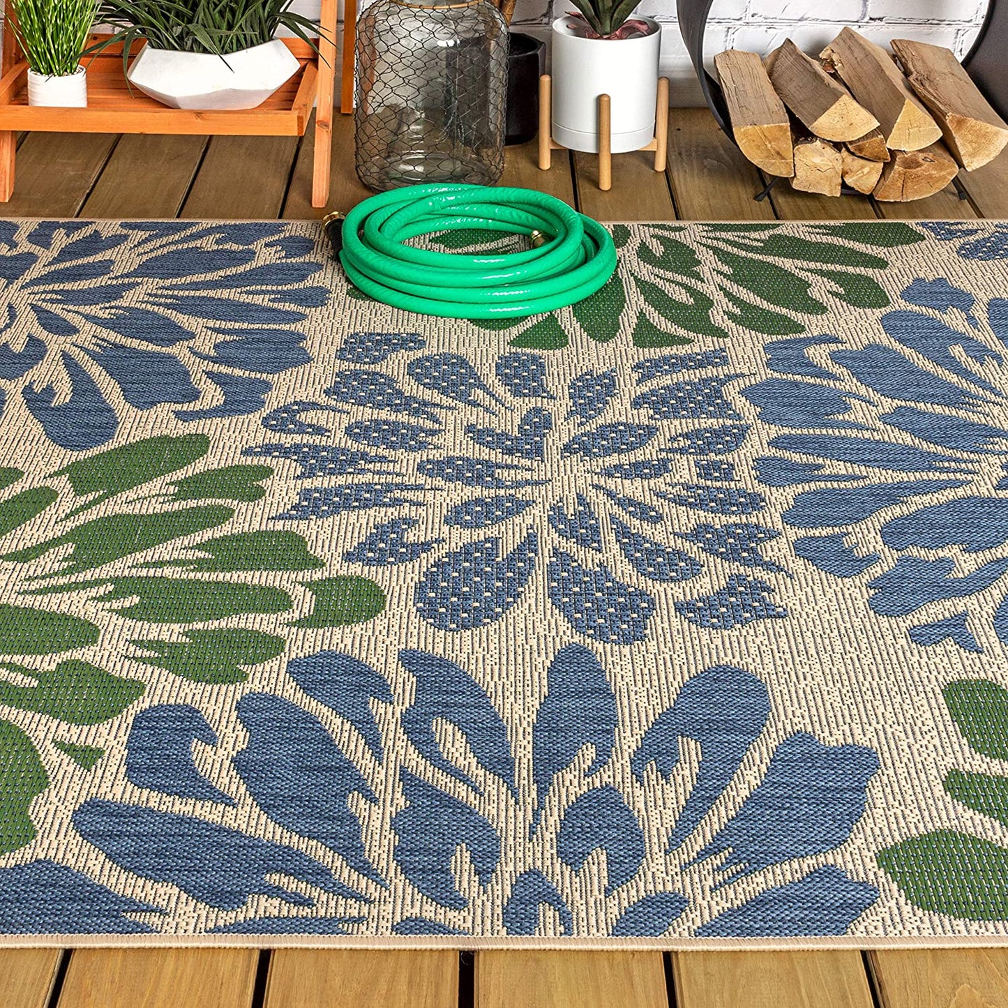 Zinnia Modern Floral Weave Indoor/Outdoor Area Rug Navy/Green