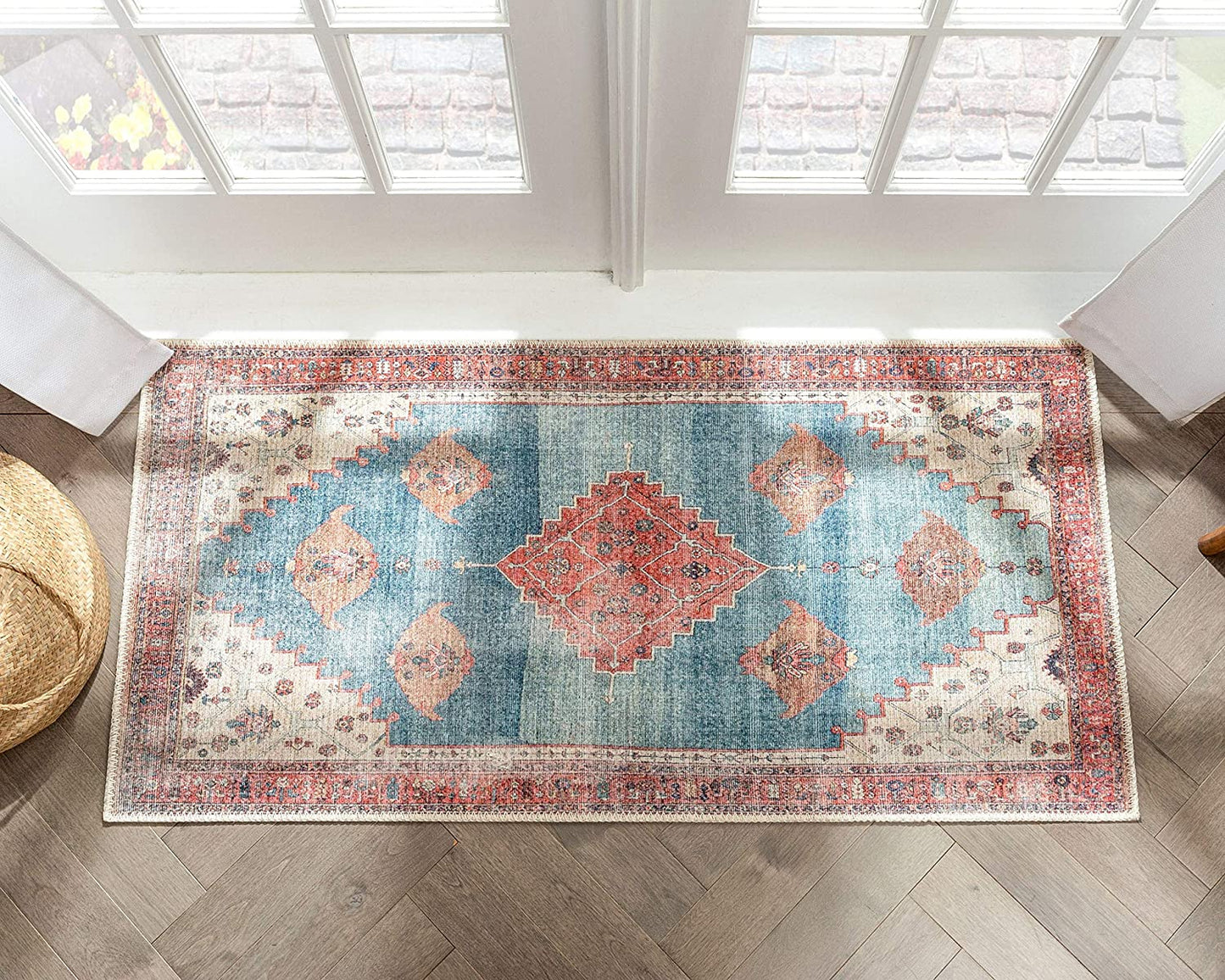 Towne Ivory Blue Vintage Distressed Tribal Medallion Area Rug