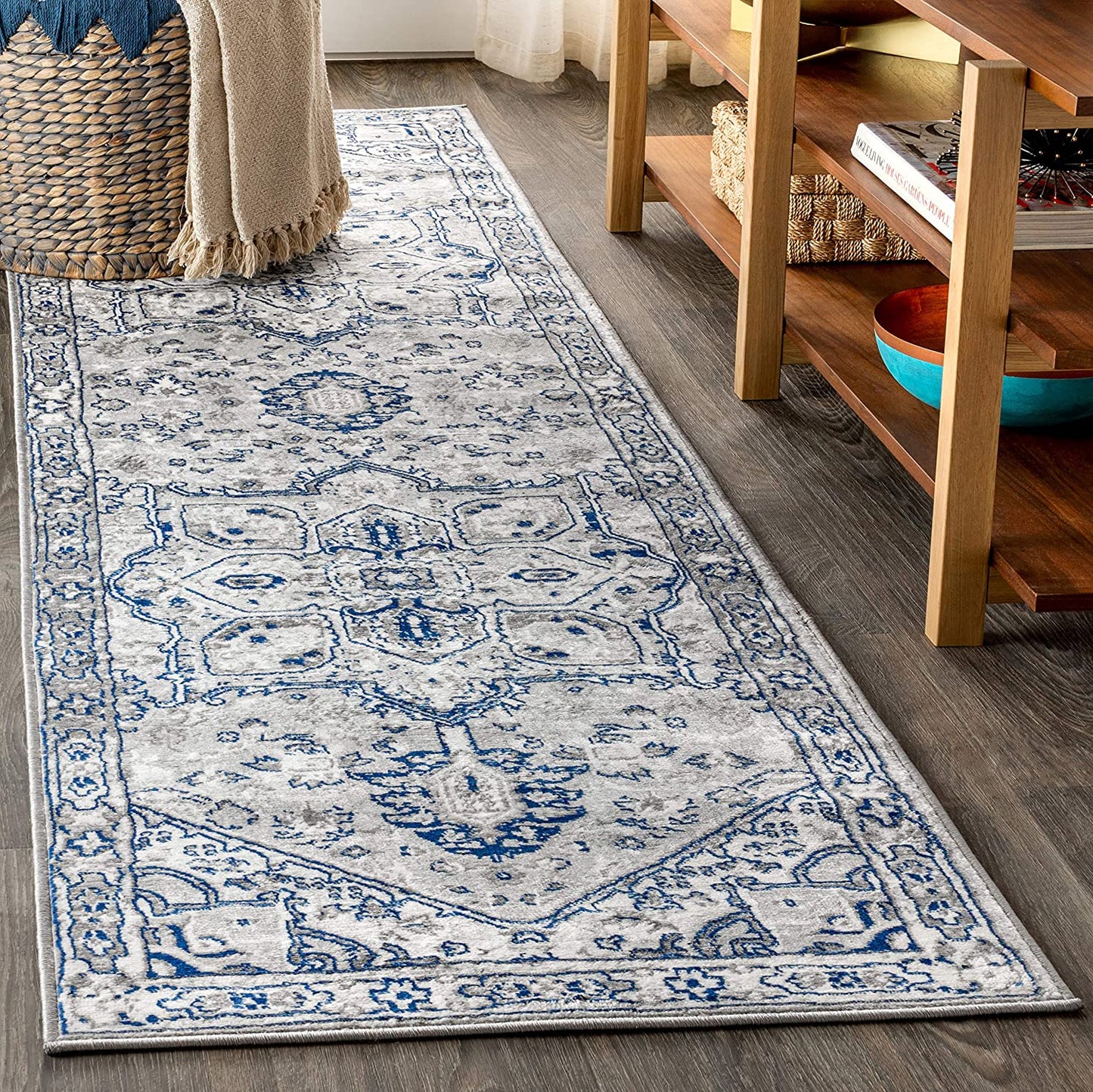 Modern Persian Vintage Medallion Light Grey/Navy Soft Area Rug