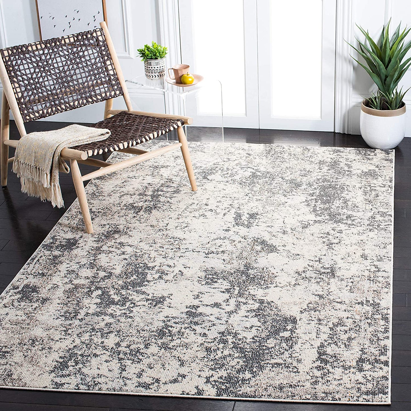 Safavieh Madison Collection  Modern Abstract Grey / Ivory
