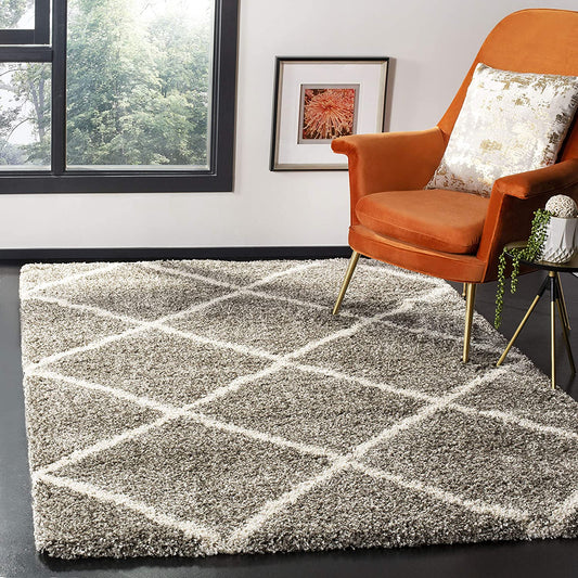 Diamond Trellis Grey/Ivory Soft Plush Area Rug 2-inch Thick