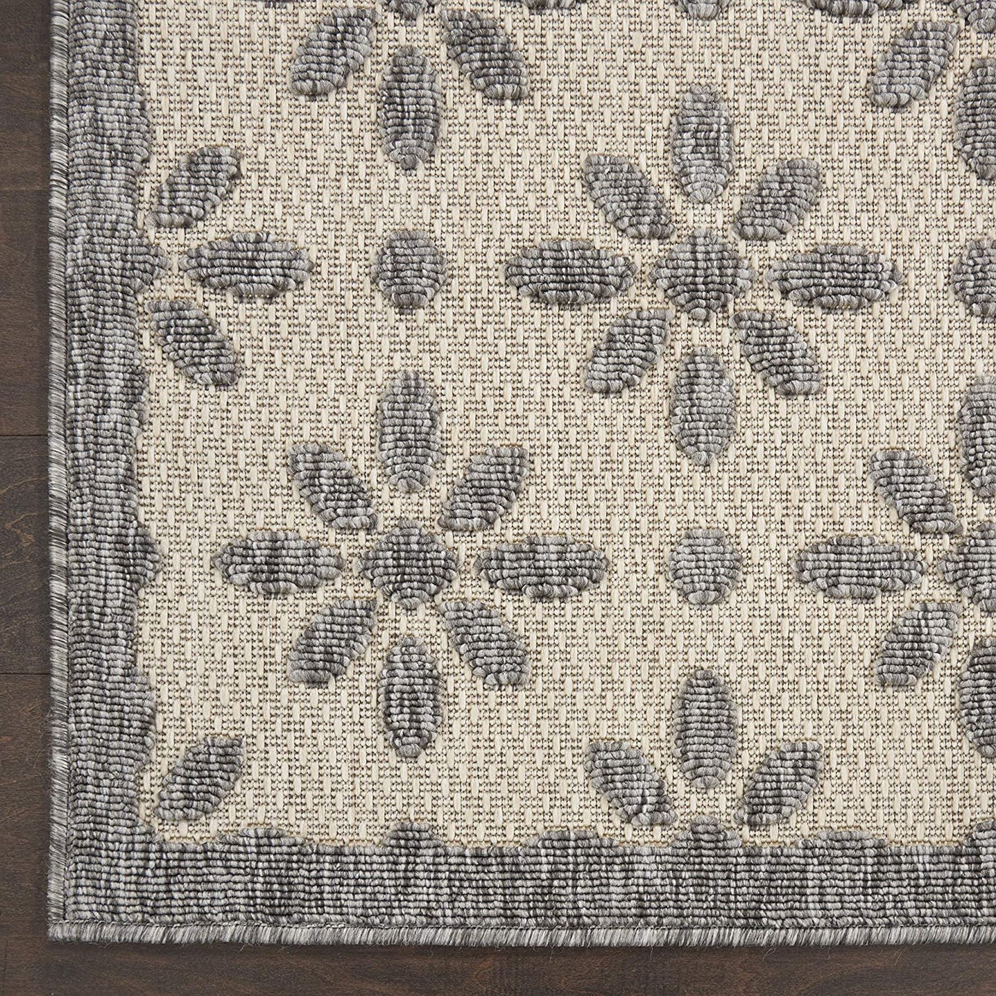 Jubilant Retro Trellis Green Area Rug