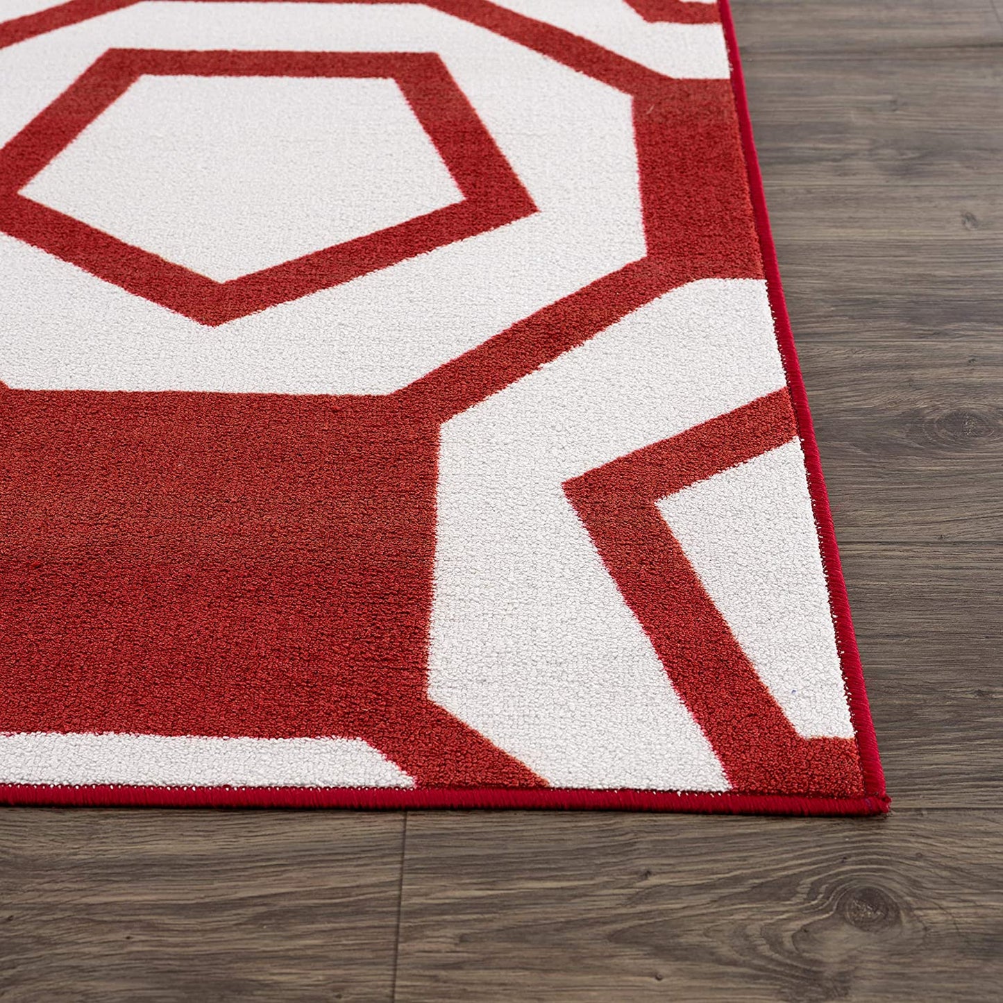 Modern Geometric Soft Area Rug - Non Slip - Burgundy