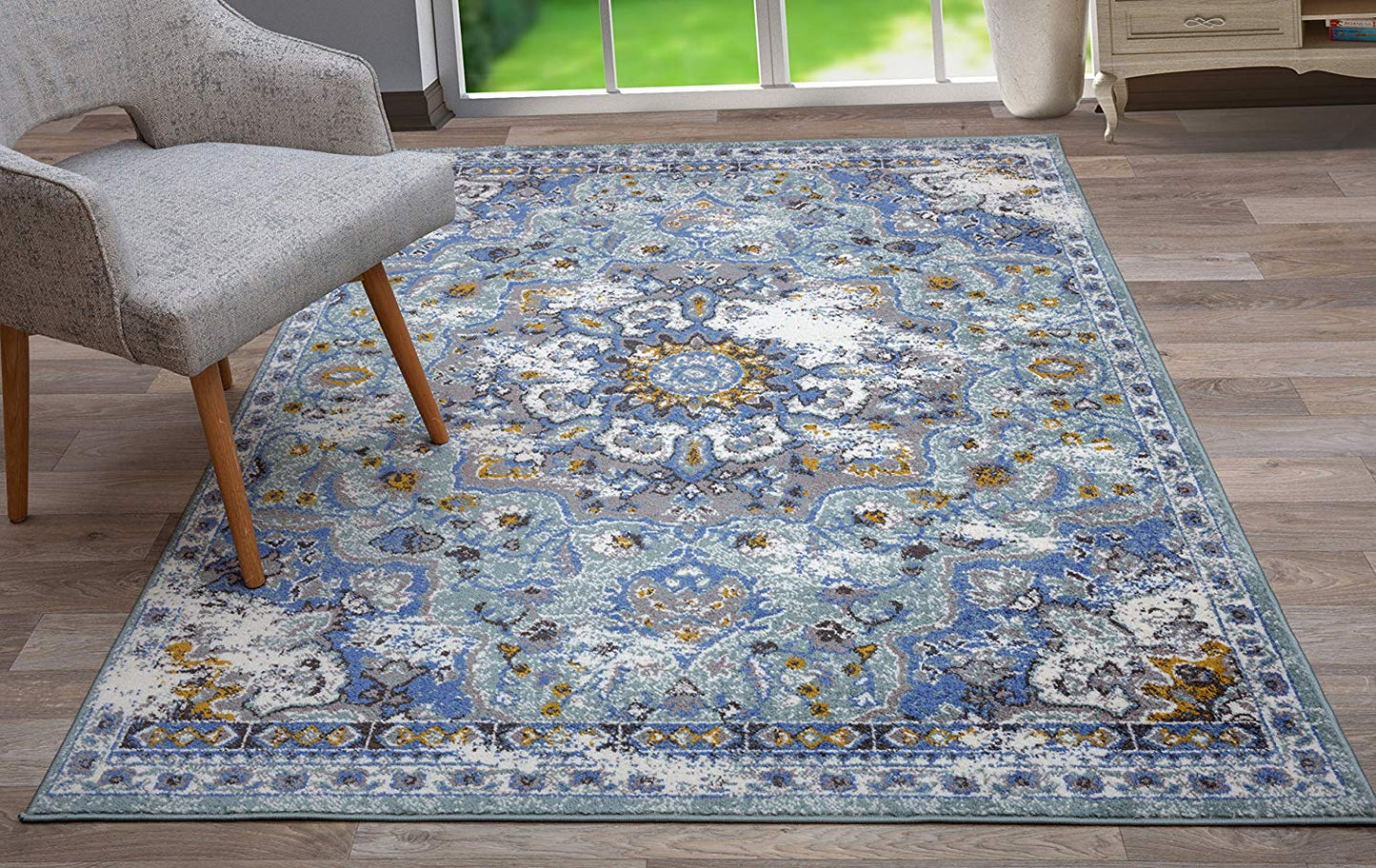 Traditional Distressed Blue Gray Area Rug