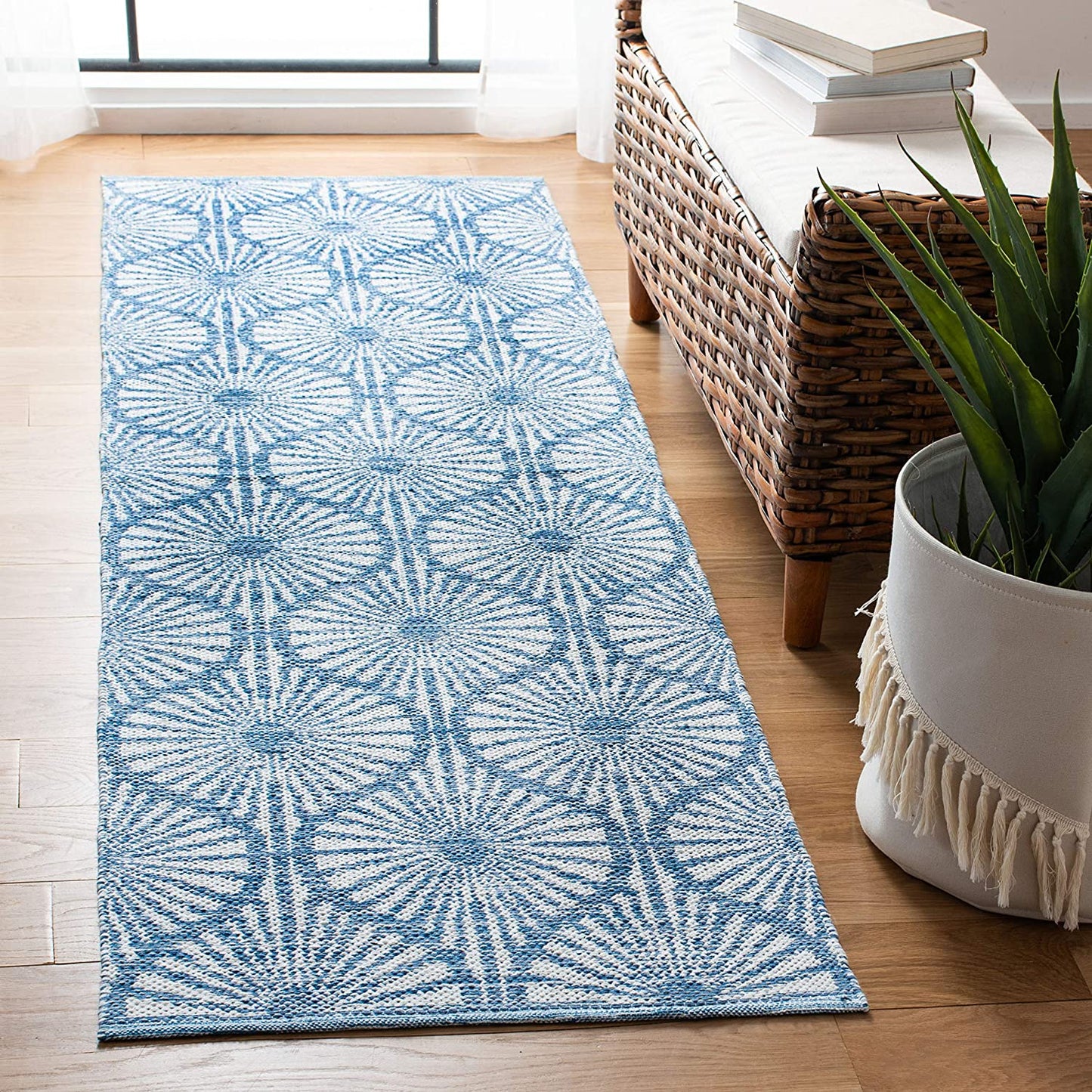 Montauk Collection MTK606H Handmade Cotton Area Rug Aqua / Ivory