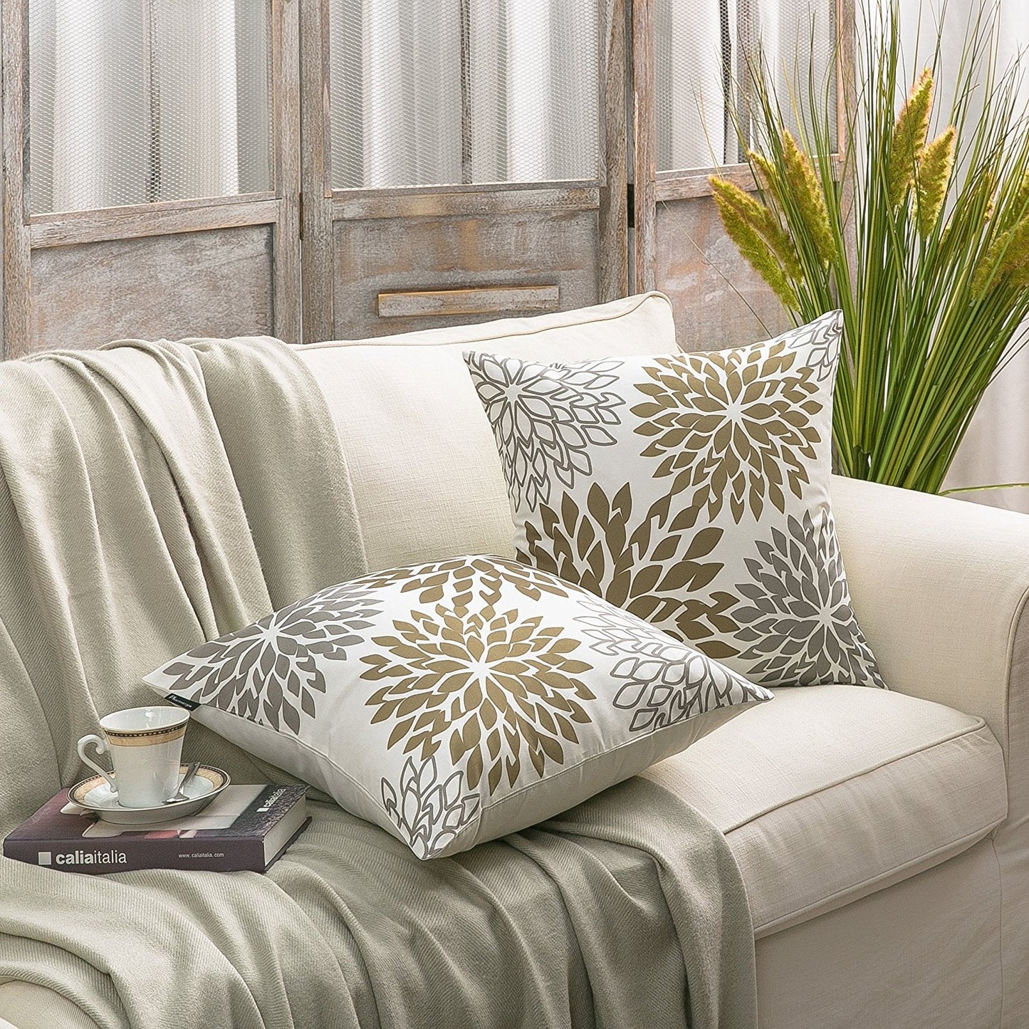 Decorative Dahlia Throw Pillow Cushion Cover