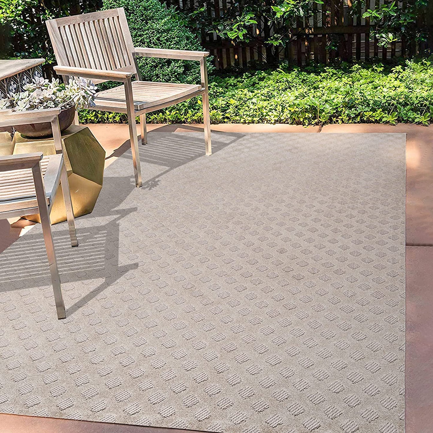 Rabat Mini-Diamond Trellis Indoor/Outdoor Beige Area Rug