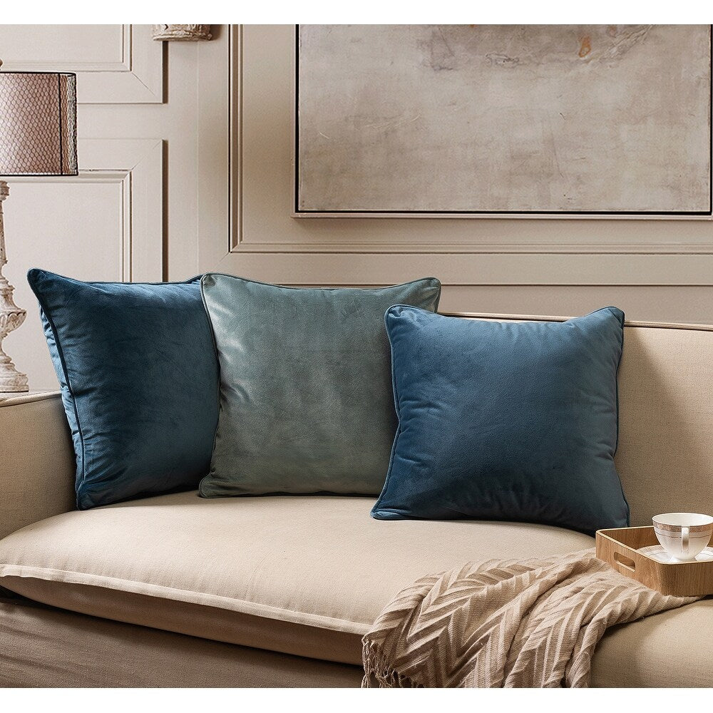 Gracewood Hollow Osmanagic Velvet Pillow Covers (Set of 2)