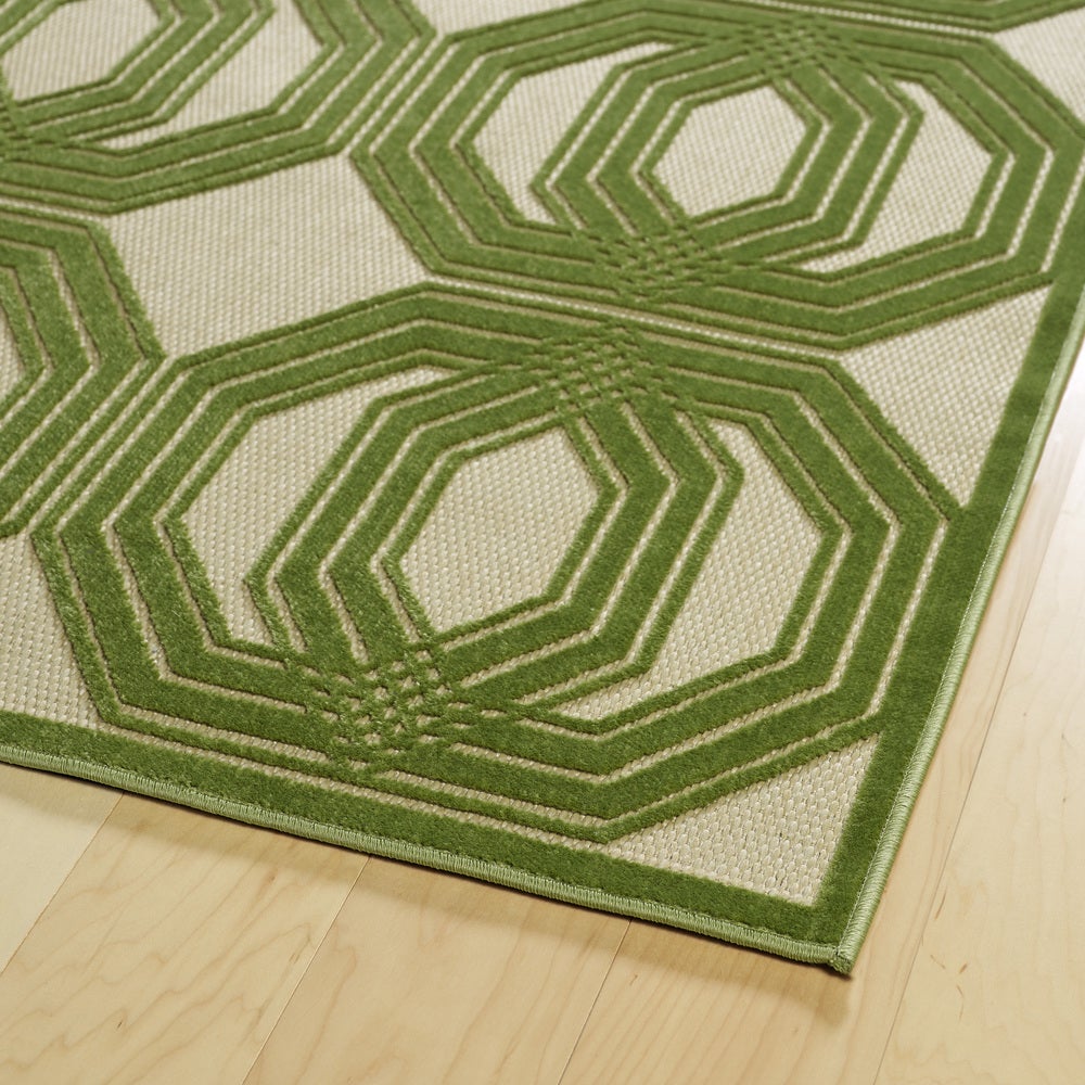 Trellis Indoor/ Outdoor Area Rug - Navy, Gold, Green