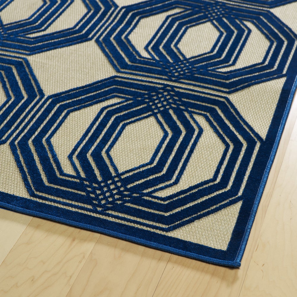 Trellis Indoor/ Outdoor Area Rug - Navy, Gold, Green