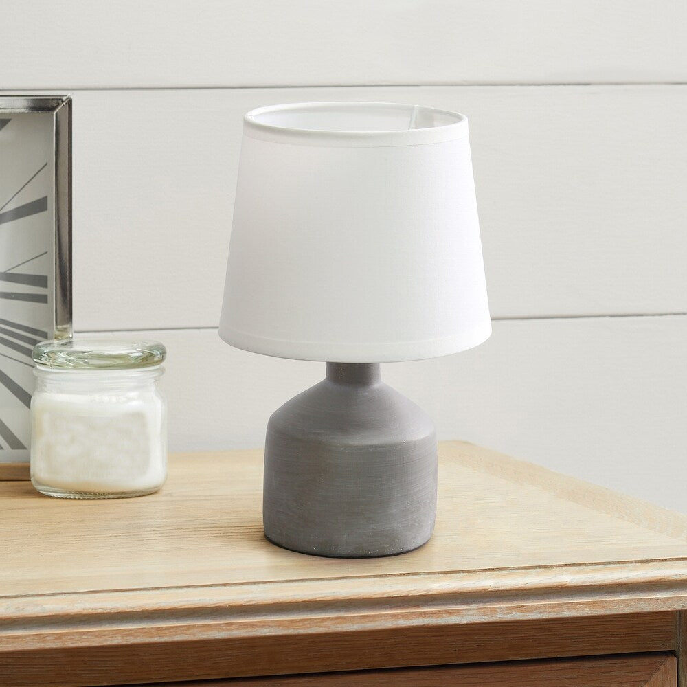 Simple Designs Mini Bocksbeutal Ceramic Table Lamp