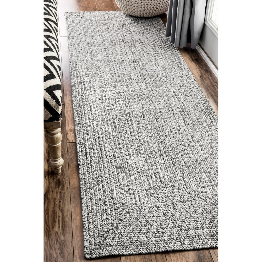 Braided Handmade Grey Indoor/Outdoor Soft Area Rug