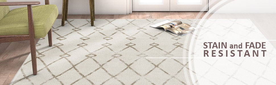 Trellis Ivory Distressed Lattice Area Rugs